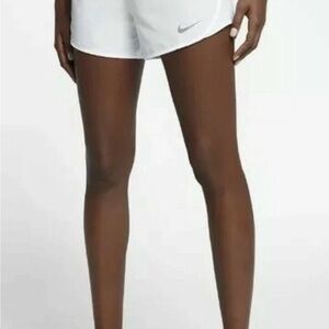 NEW Nike Women's Tempo Modern Embossed 4" WHITE Running Shorts AJ4713-100 L